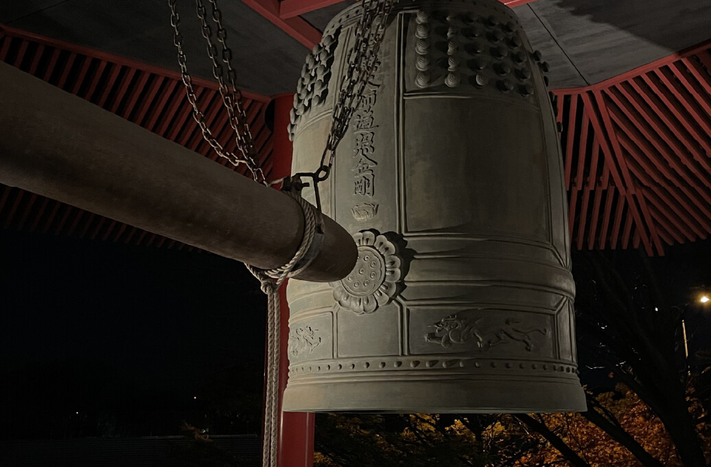 除夜の鐘・初詣イメージ